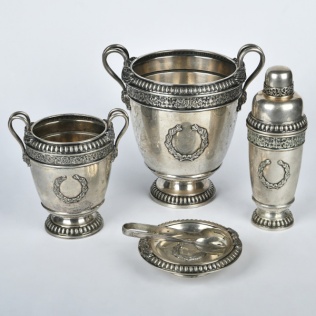 Набор для бара в неоклассическом стиле