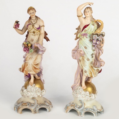 Парные статуэтки Флоры и Фортуны