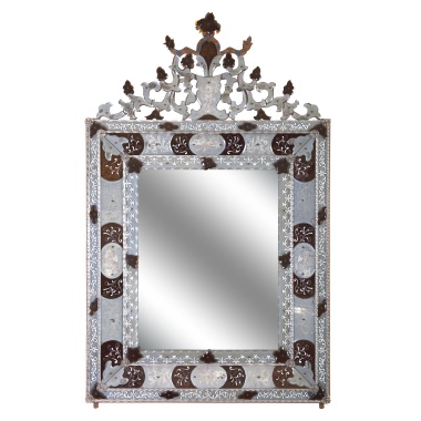 Зеркало в венецианском стиле