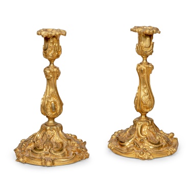 Парные подсвечники в стиле Людовика XV с изображением насекомых