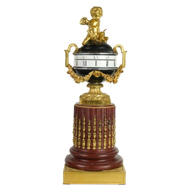 Часы-ротатор с фигурой амура в стиле Людовика XVI