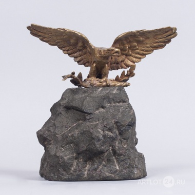 Фигура "Орел на скале"