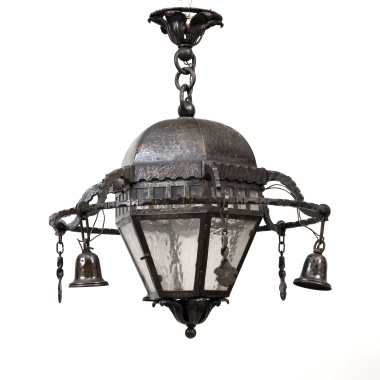 Люстра-фонарь в стиле модерн