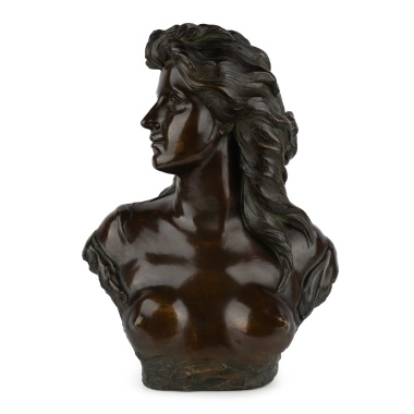 Бюст девушки в стиле модерн