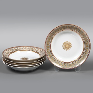 Шесть глубоких тарелок из Бабигонского сервиза Императорского фарфорового завода