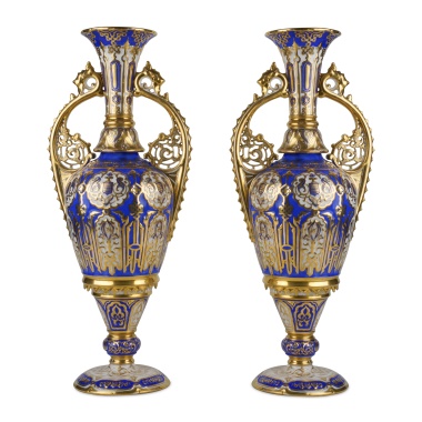 Парные вазы Императорского фарфорового завода в арабском стиле