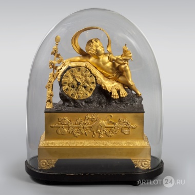 Каминные часы «Юный Бахус»