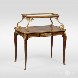 Чайный сервировочный столик в стиле Людовика XV