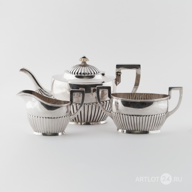 Датский чайный сервиз из трёх предметов