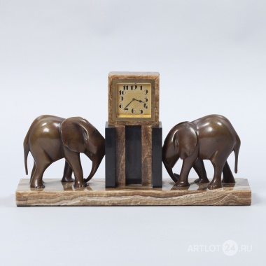 Настольные часы «Элефанты» в стиле ар-деко