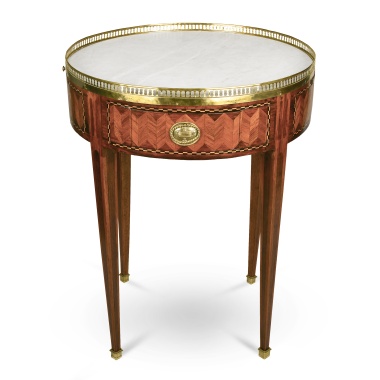 Стол с мраморной столешницей конца XVIII века