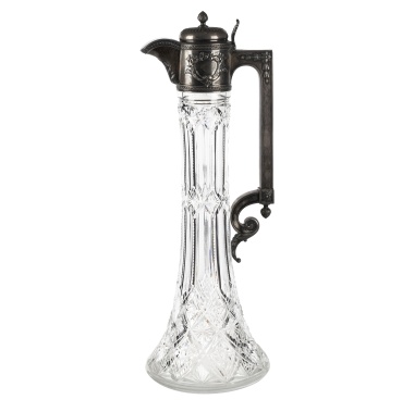 Хрустальный графин в серебряной оправе мастерской Семена Павлова