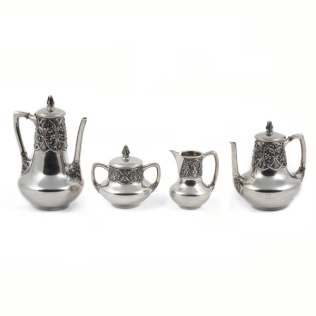 Кофейный сервиз фирмы Эмиля Гольдшмидта на подносе венского серебра