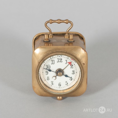 Будильник дорожный