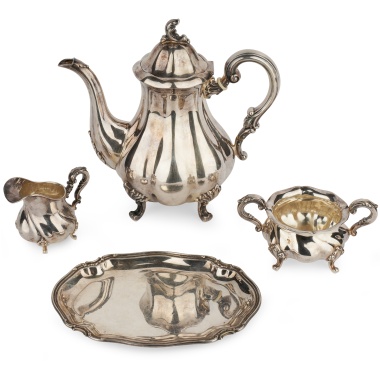 Кофейный сервиз из четырех предметов