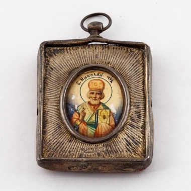 Икона на перламутре «Святой Николай Чудотворец»