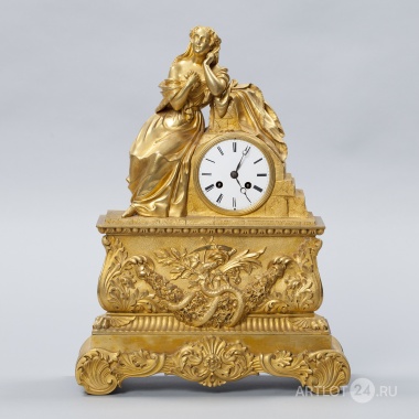 Каминные часы «Дама с розой»