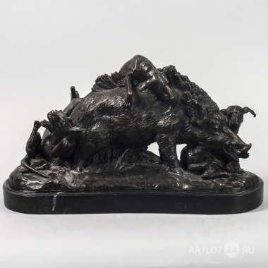 Скульптурная композиция "Охота на кабана"