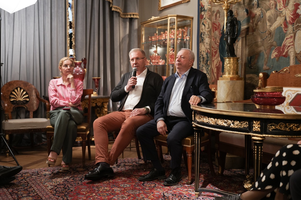 трианон-артлот-154.jpg трианон-артлот-154.jpg